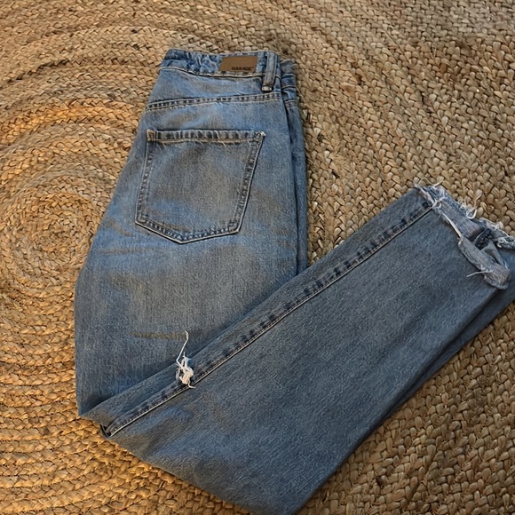 Women’s Garage Jeans - Picture 1 of 8